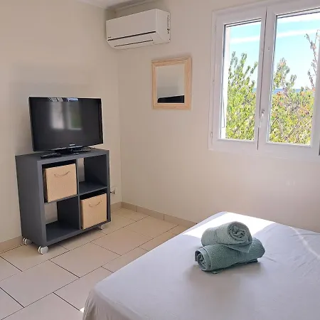 De L'olivier - Calme Et Piscine En Ardeche Vakantiehuis